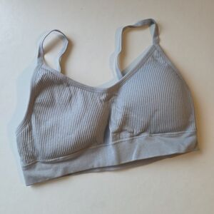 Gray Ribbed Women's Sports Bra